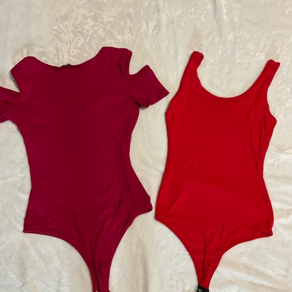 Set of two BEBE bodysuits - Picture 7 of 10